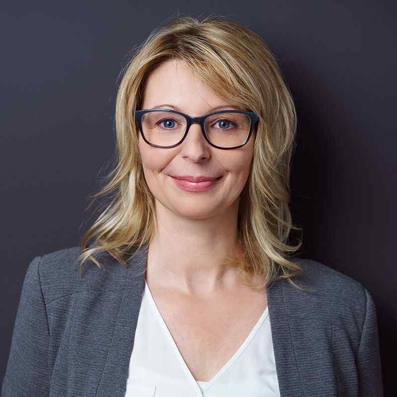 https://jocgestion.com/wp-content/uploads/2019/10/image_team_08.jpg