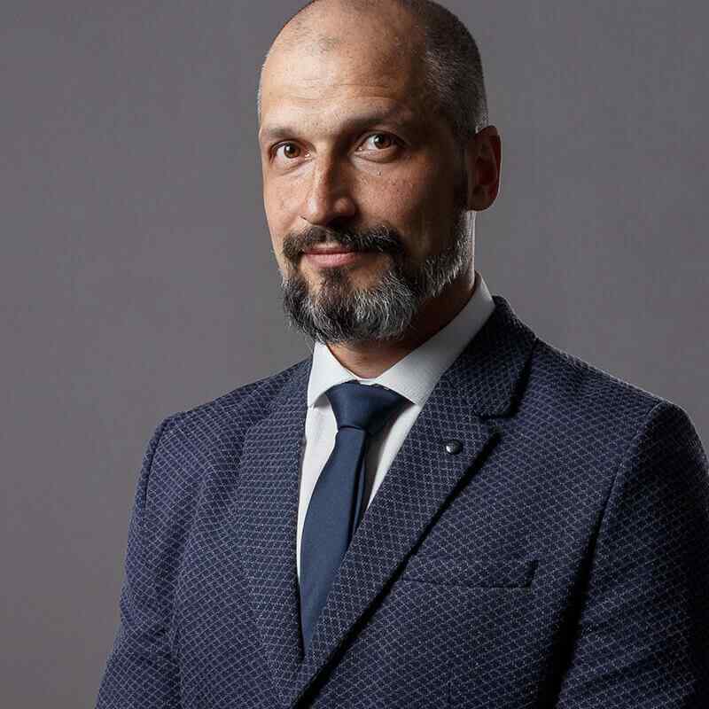 https://jocgestion.com/wp-content/uploads/2019/10/inner_team_01-1.jpg